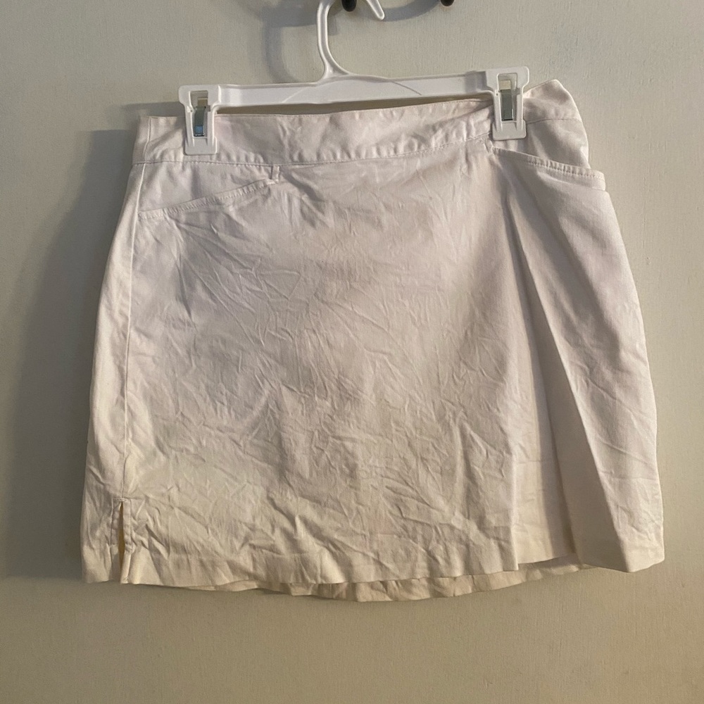 Lady Hagen white golf skort